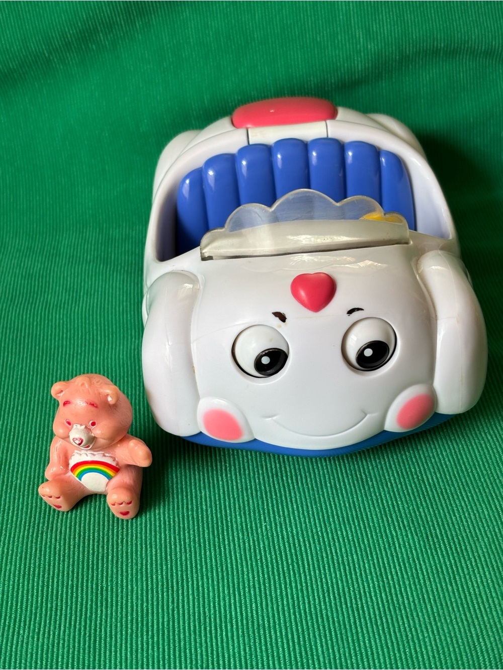Vintage Care Bears CLOUD CAR Care-a-lot Star in Trunk Moving Eyes + Cheer Bear